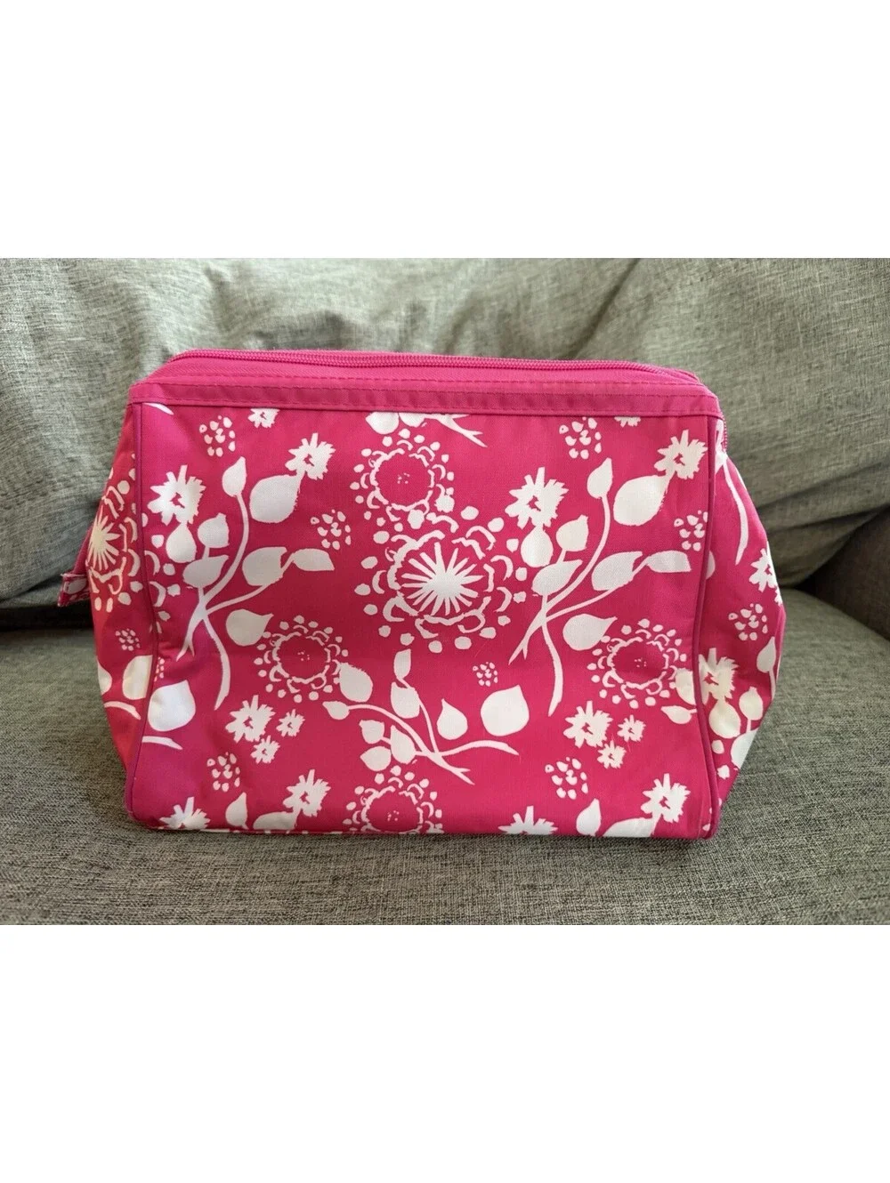 Thirty One Large Cosmetic Bag In Pink Parisian Pop Lined Zip Close